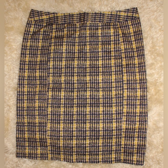 41Hawthorn Skirt - Picture 8 of 9
